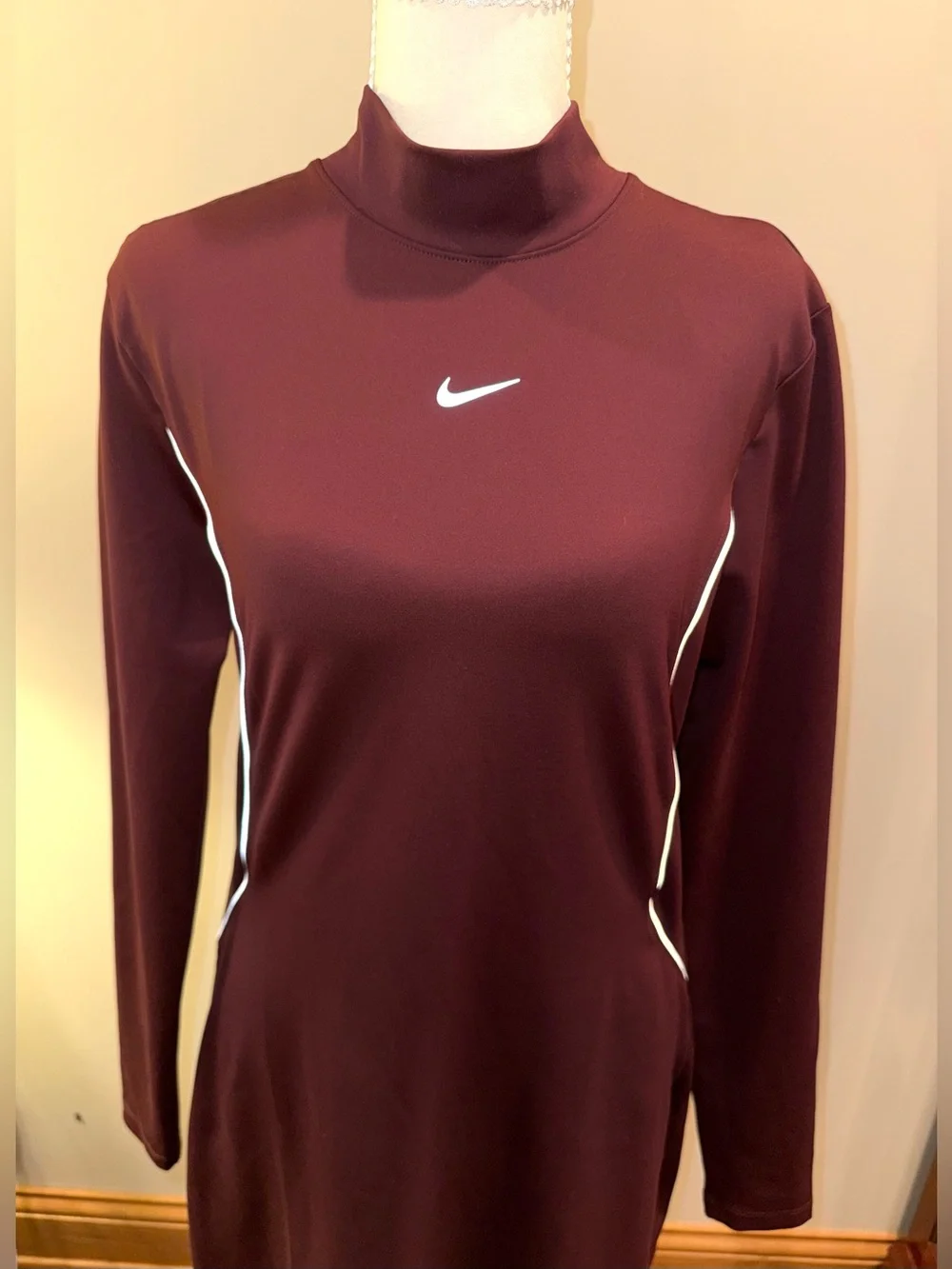 Nike Sportswear women's long-sleeve dress in “Burgundy Crush”, size L, NWT